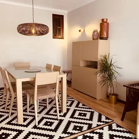 Apartamento Av Brasil - Praia *