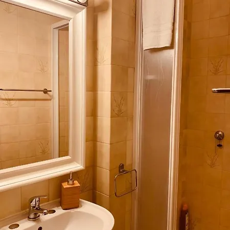 Apartamento Av Brasil - Praia *